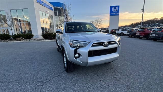 Used 2020 Toyota 4Runner SR5 Premium with VIN JTEBU5JR9L5817865 for sale in Altoona, PA