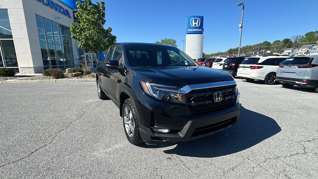 New 2026 Honda Ridgeline RTL Truck Crew Cab