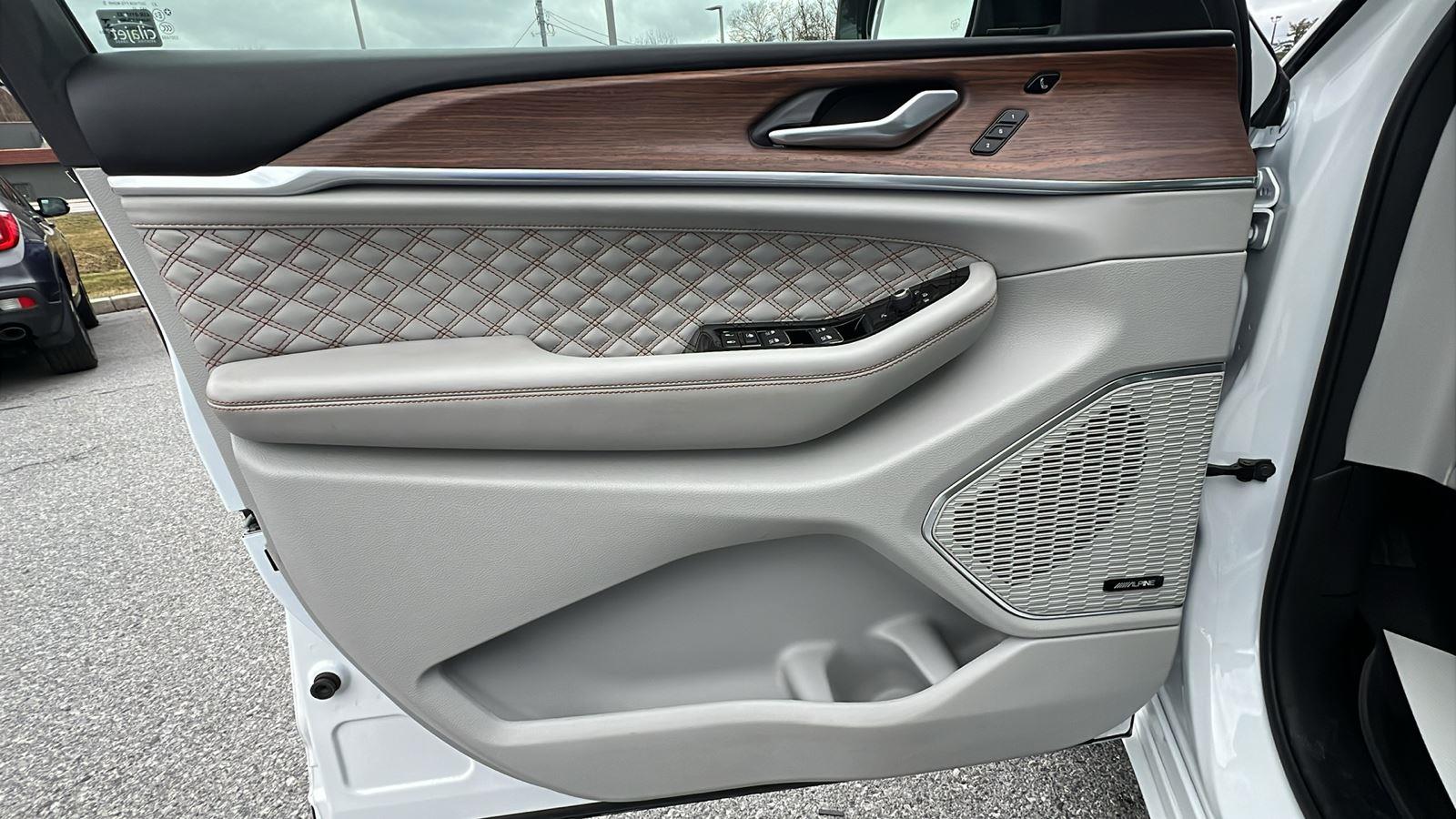 2022 Jeep Grand Cherokee Summit - Photo 23