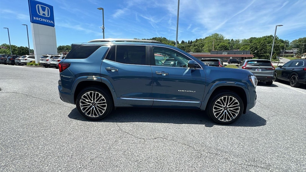 Used 2026 GMC Terrain Denali SUV