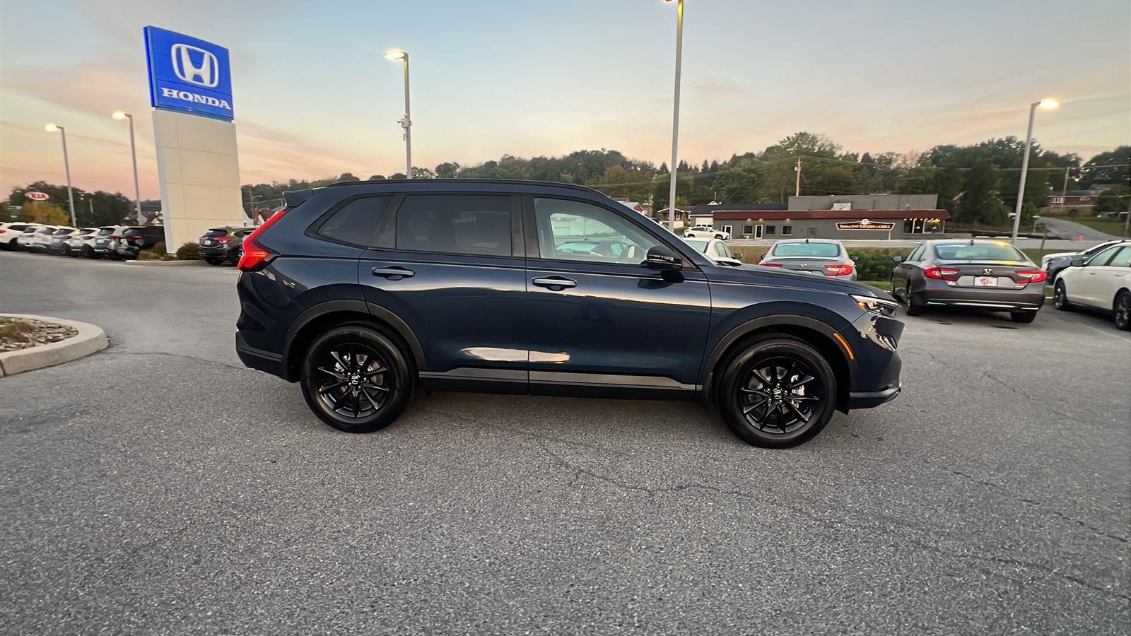2026 Honda CR-V Hybrid Sport-L photo 3
