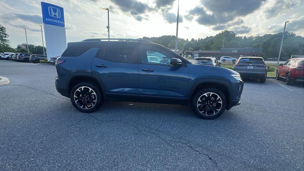 Used 2026 Chevrolet Equinox LT SUV