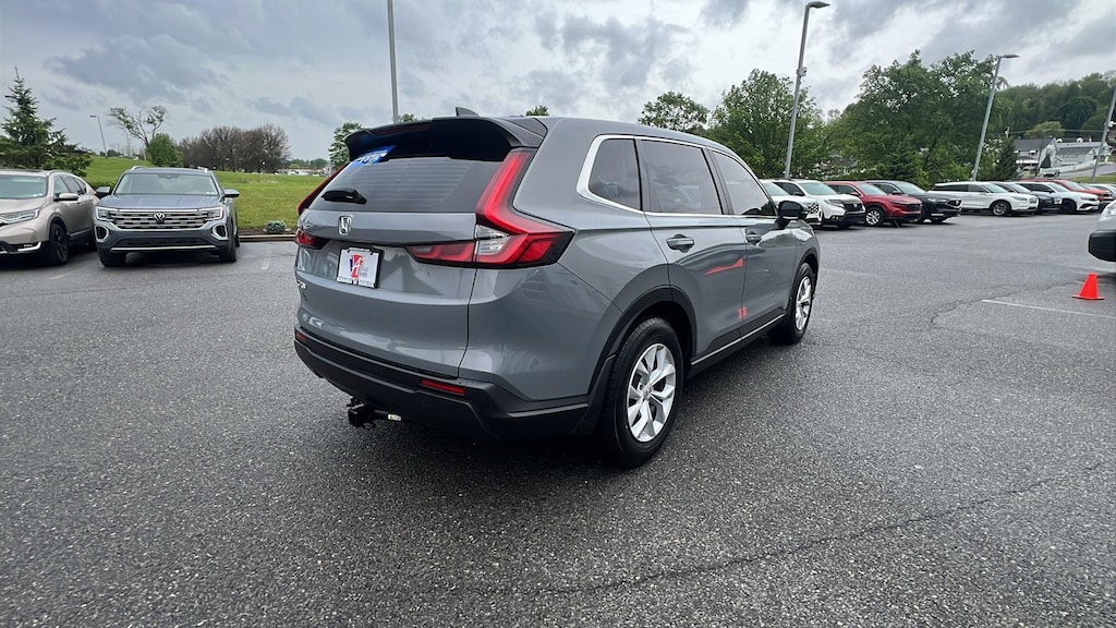 Used 2024 Honda CR-V LX SUV