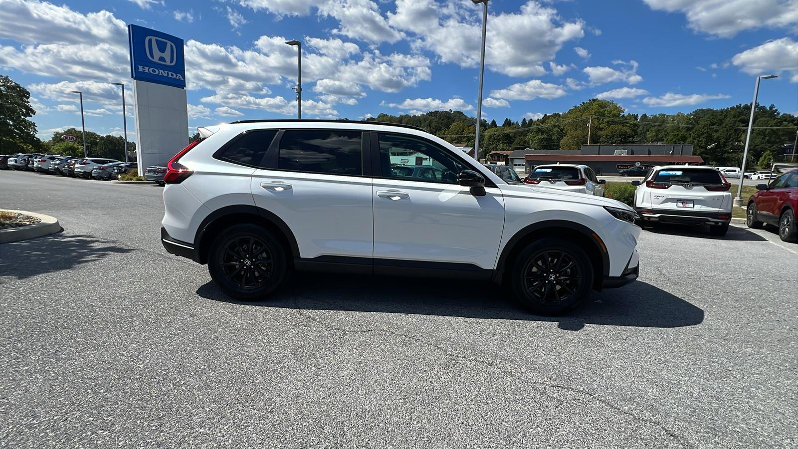 2026 Honda CR-V Hybrid Sport-L photo 3
