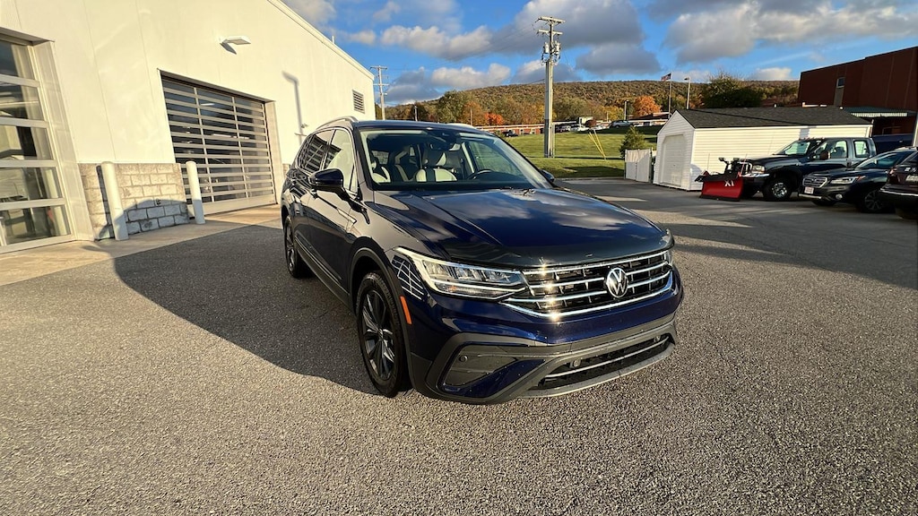 Used 2022 Volkswagen Tiguan 2.0T SE SUV