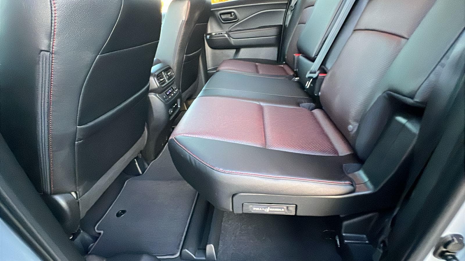 2026 Honda Ridgeline Black Edition - Photo 20