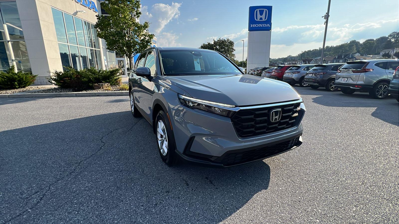 2026 Honda CR-V LX photo 2
