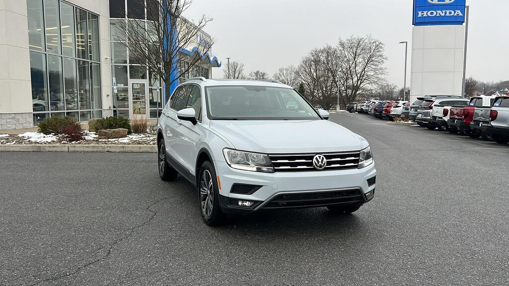 Used 2018 Volkswagen Tiguan 2.0T SEL 4MOTION SUV