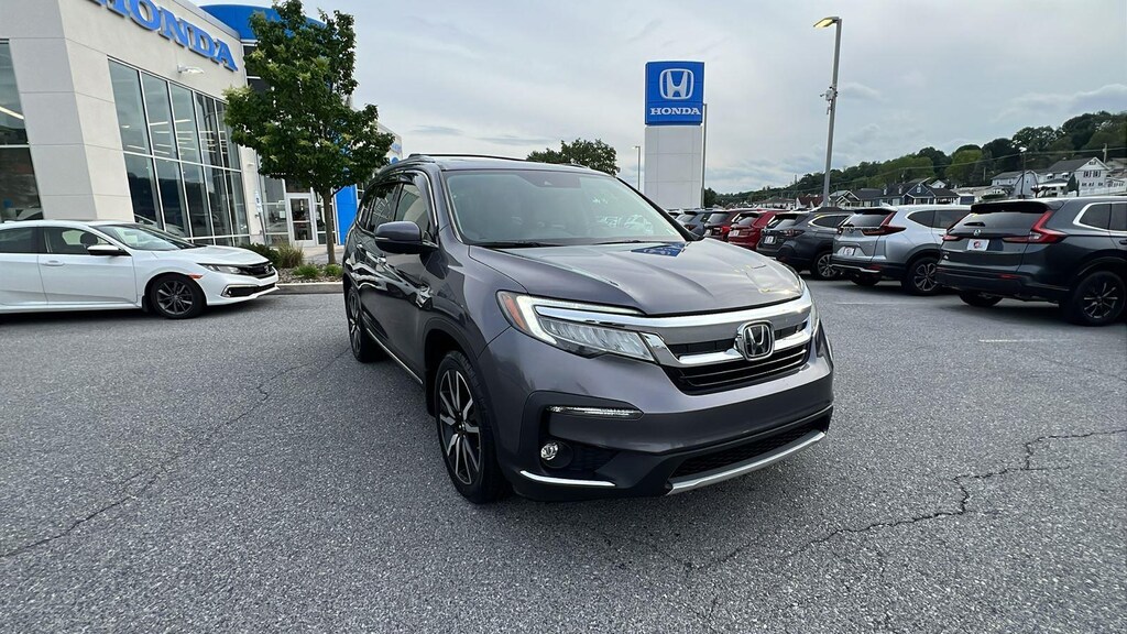 Certified 2020 Honda Pilot Touring 7 Passenger AWD SUV