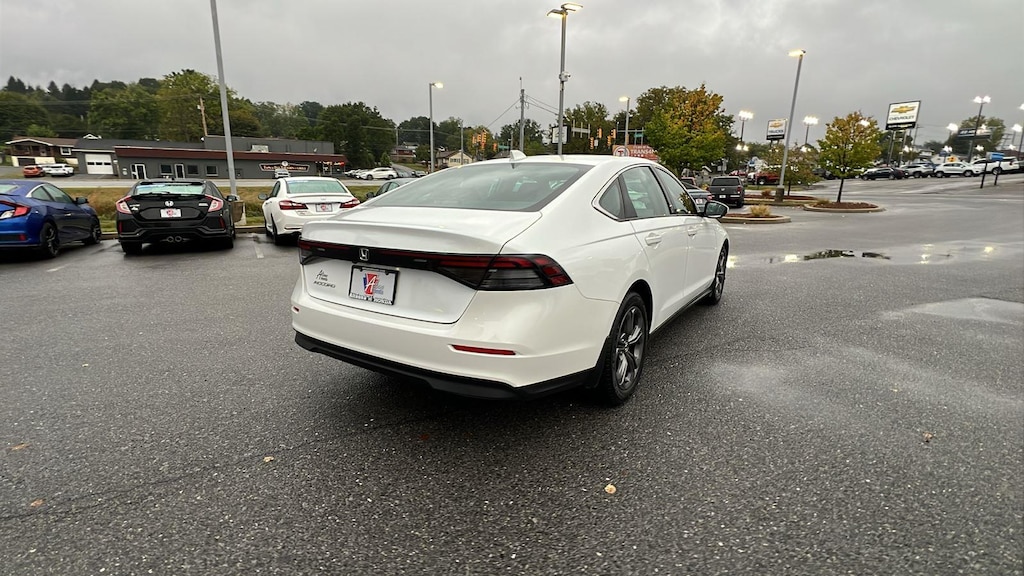 Used 2023 Honda Accord EX w/BSI Sedan