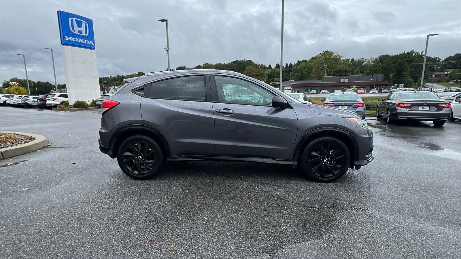 2022 Honda HR-V Sport photo 3