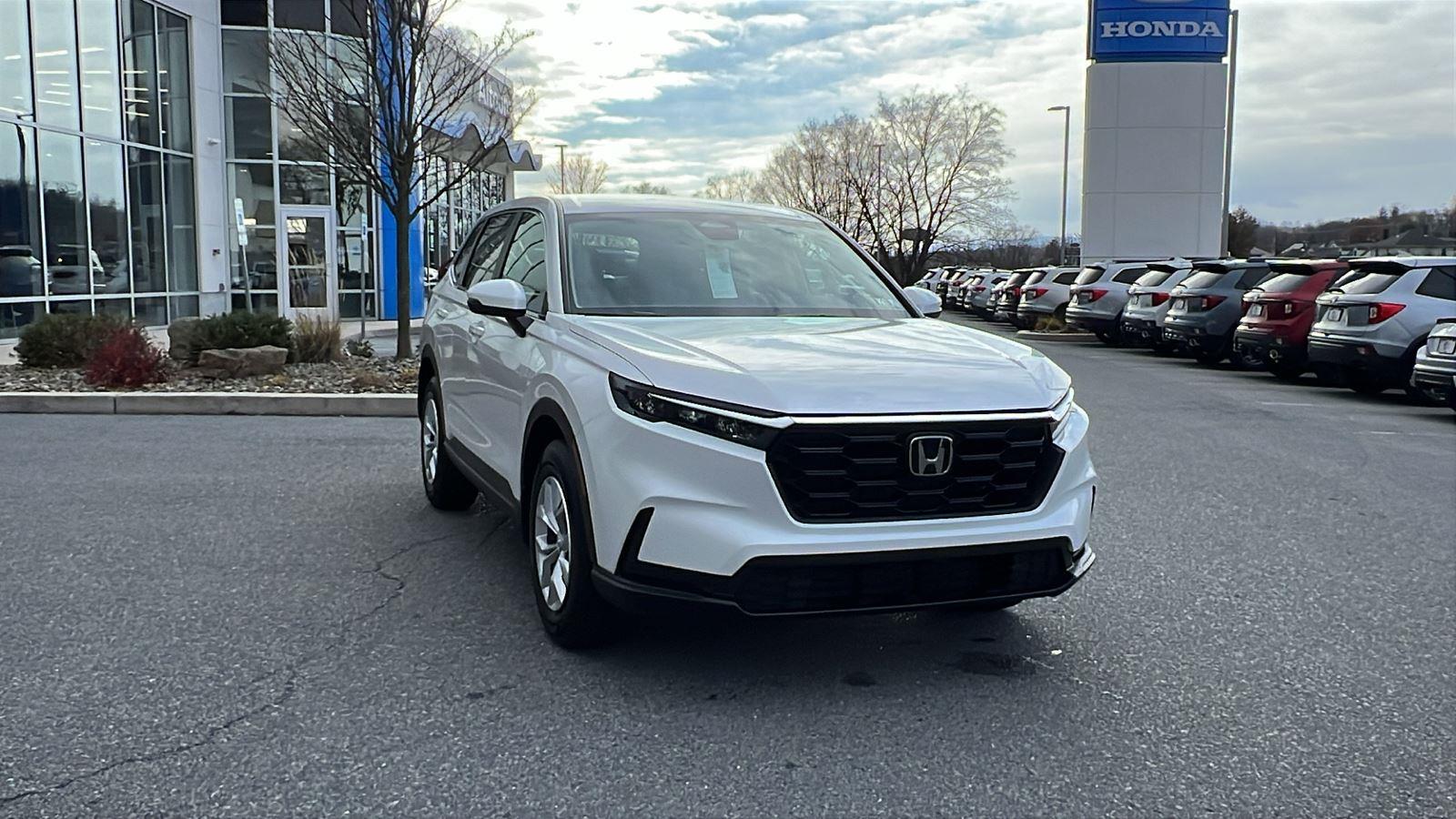 2026 Honda CR-V LX's photo