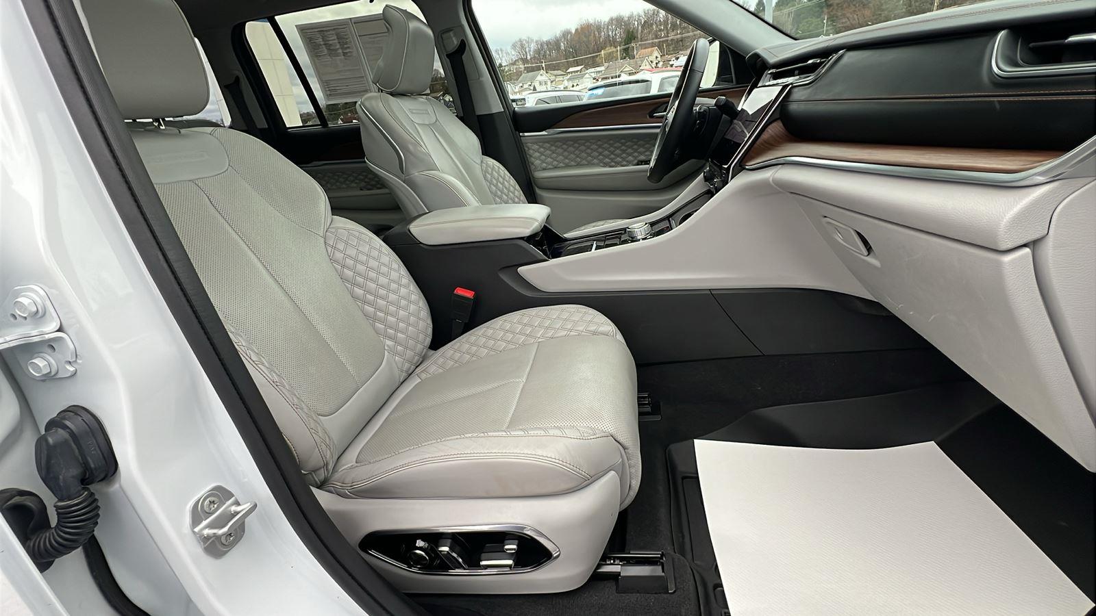2022 Jeep Grand Cherokee Summit - Photo 13