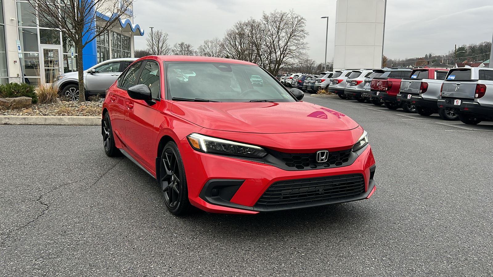 2024 Honda Civic Hatchback Sport's photo