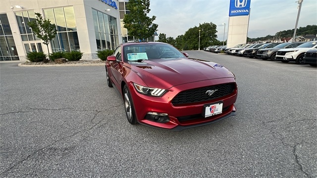 Used 2016 Ford Mustang V6 with VIN 1FA6P8AM5G5272083 for sale in Altoona, PA