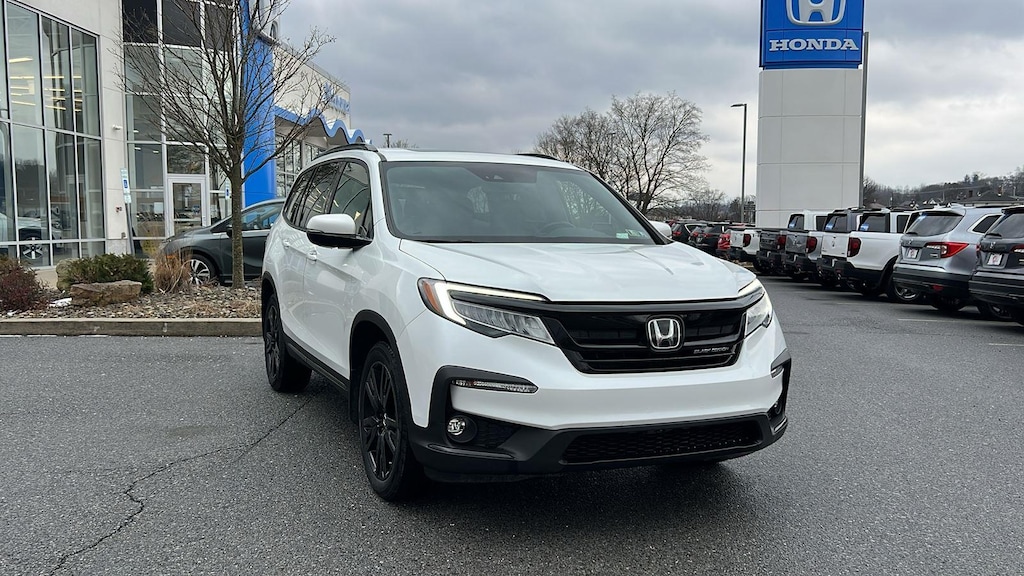 Used 2022 Honda Pilot Black Edition SUV