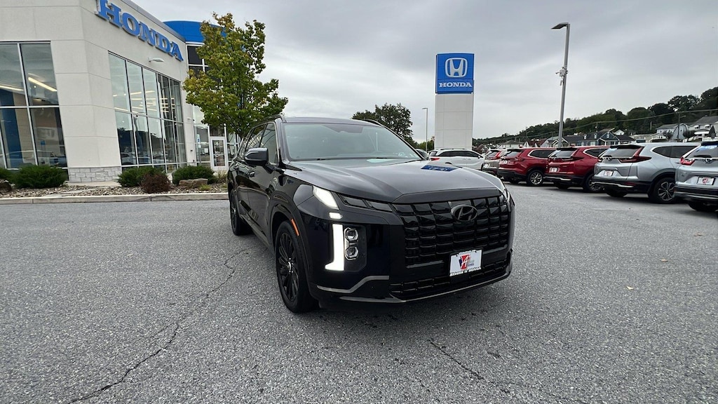 Used 2024 Hyundai Palisade Calligraphy Night Edition SUV