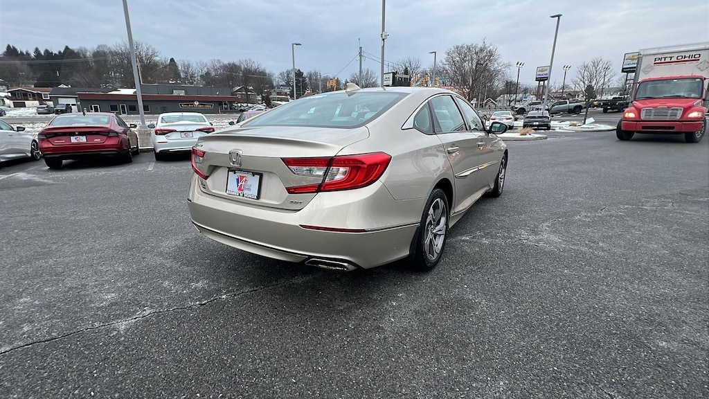 Used 2018 Honda Accord EX-L 2.0T w/Navi Sedan
