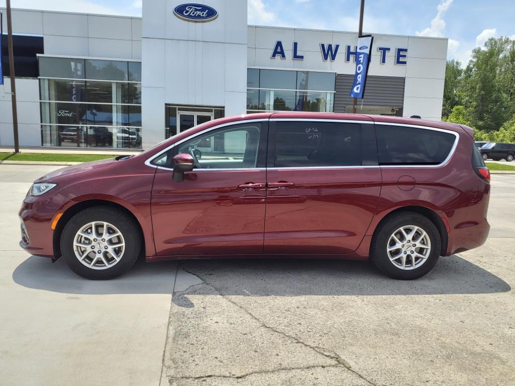 Used 2023 Chrysler Pacifica Touring L with VIN 2C4RC1BG9PR525217 for sale in Manchester, TN
