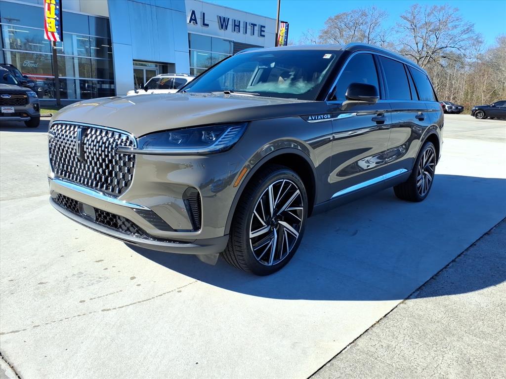 2026 Lincoln Aviator Reserve's photo