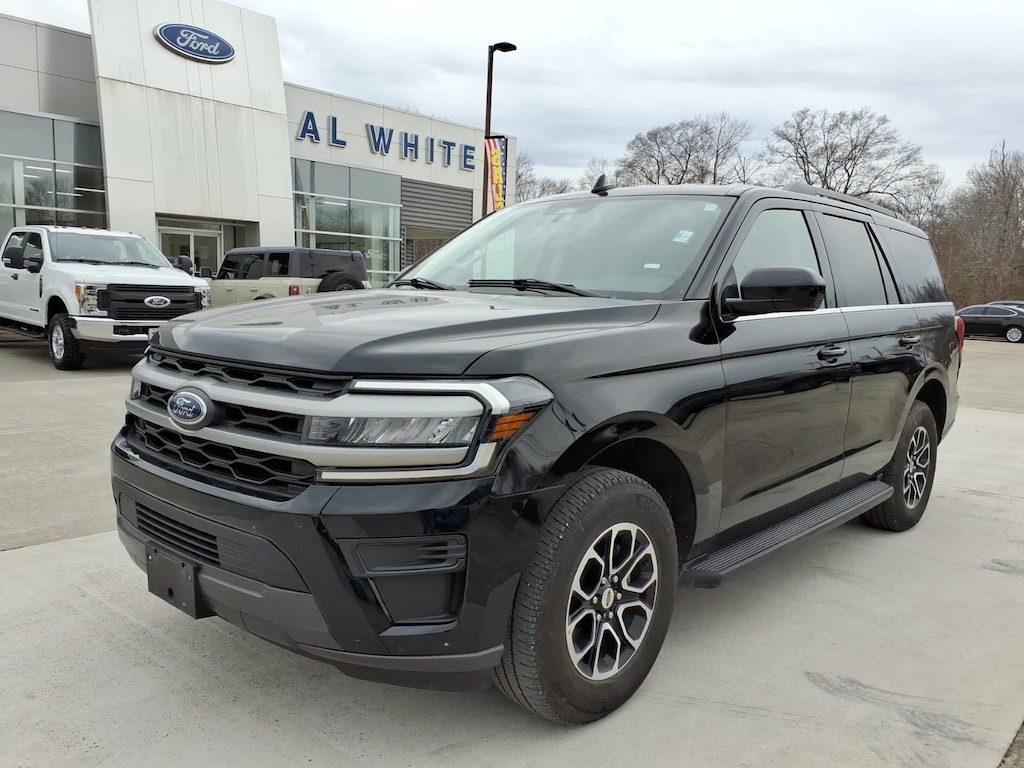 Used 2024 Ford Expedition XLT SUV