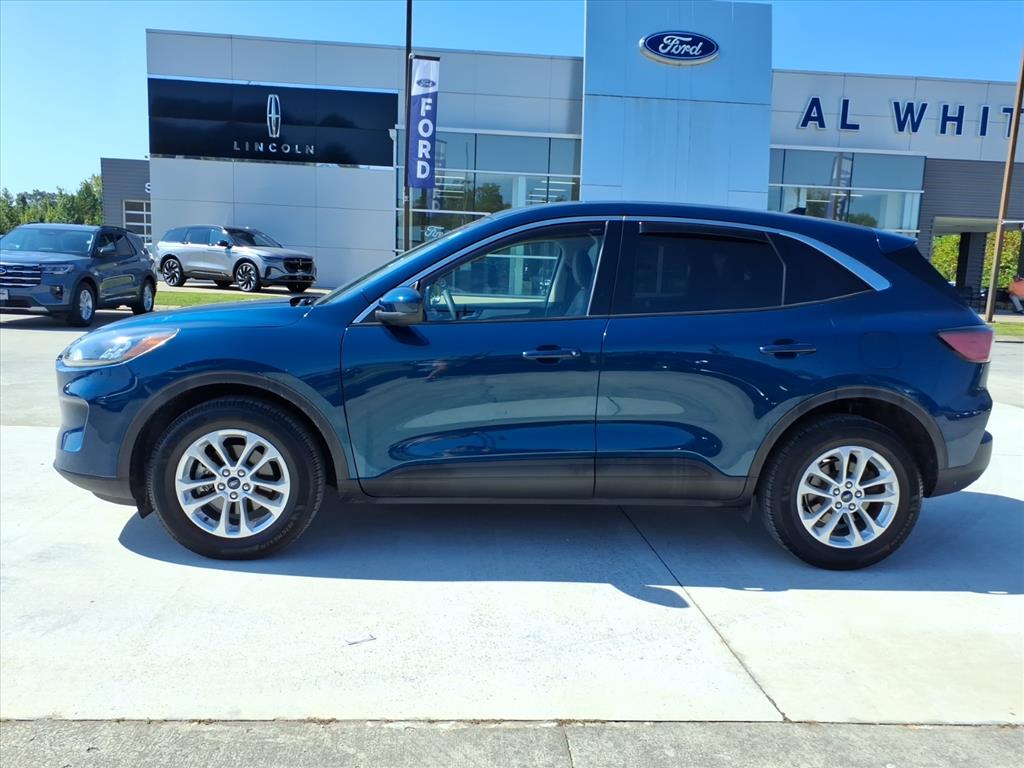 Used 2020 Ford Escape SE with VIN 1FMCU9G68LUB40273 for sale in Manchester, TN