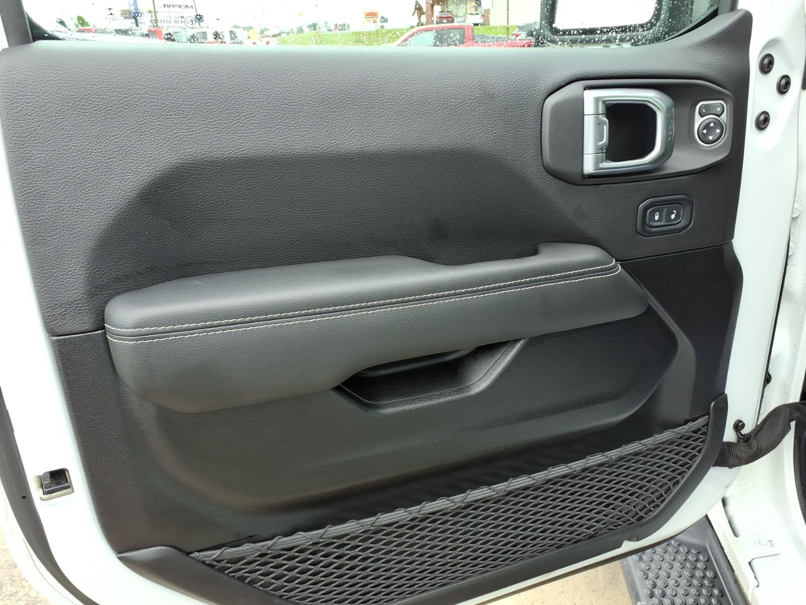 2023 Jeep Wrangler 4xe Sahara 4XE - Photo 14