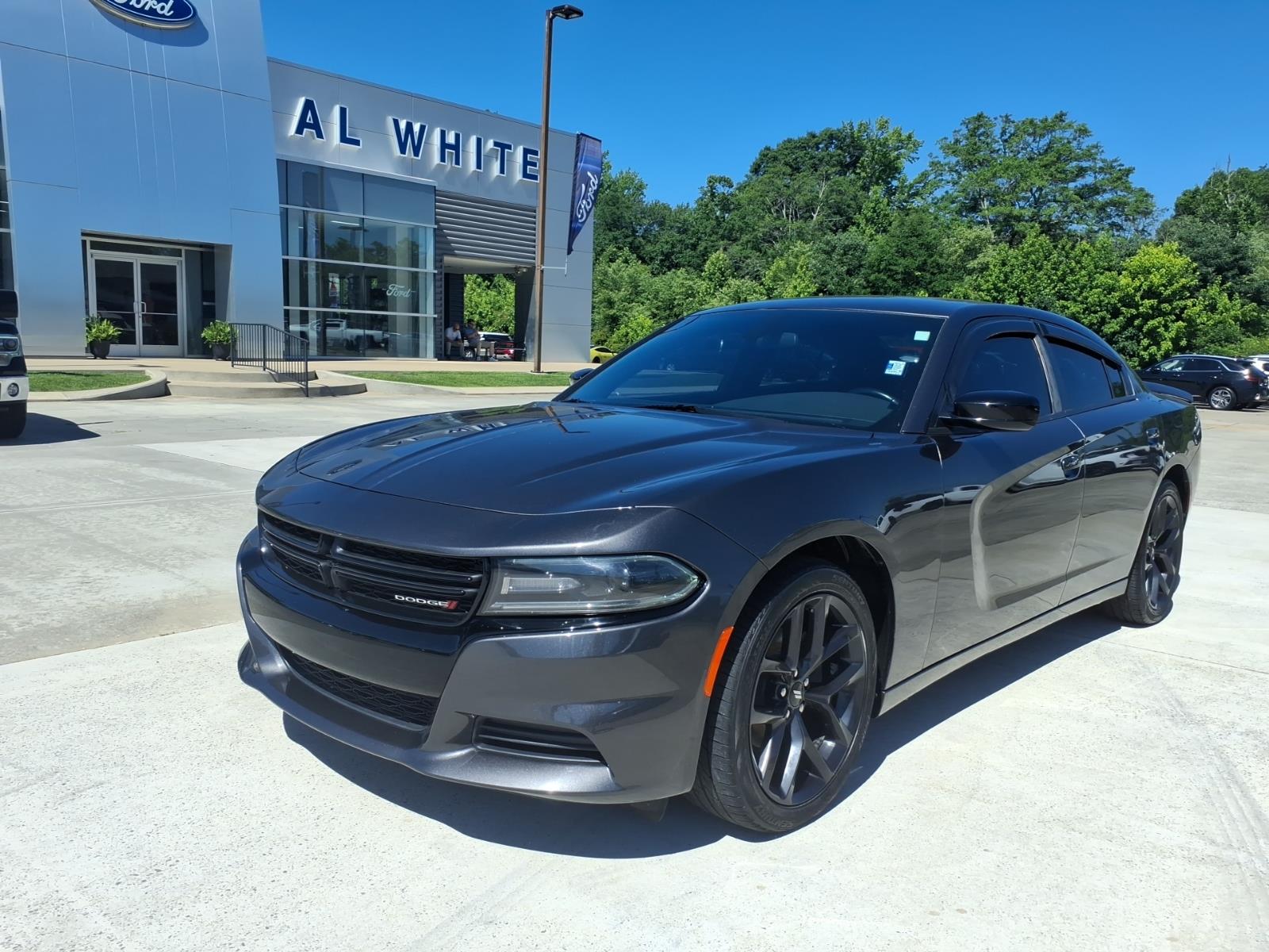 2019 Dodge Charger SXT's photo