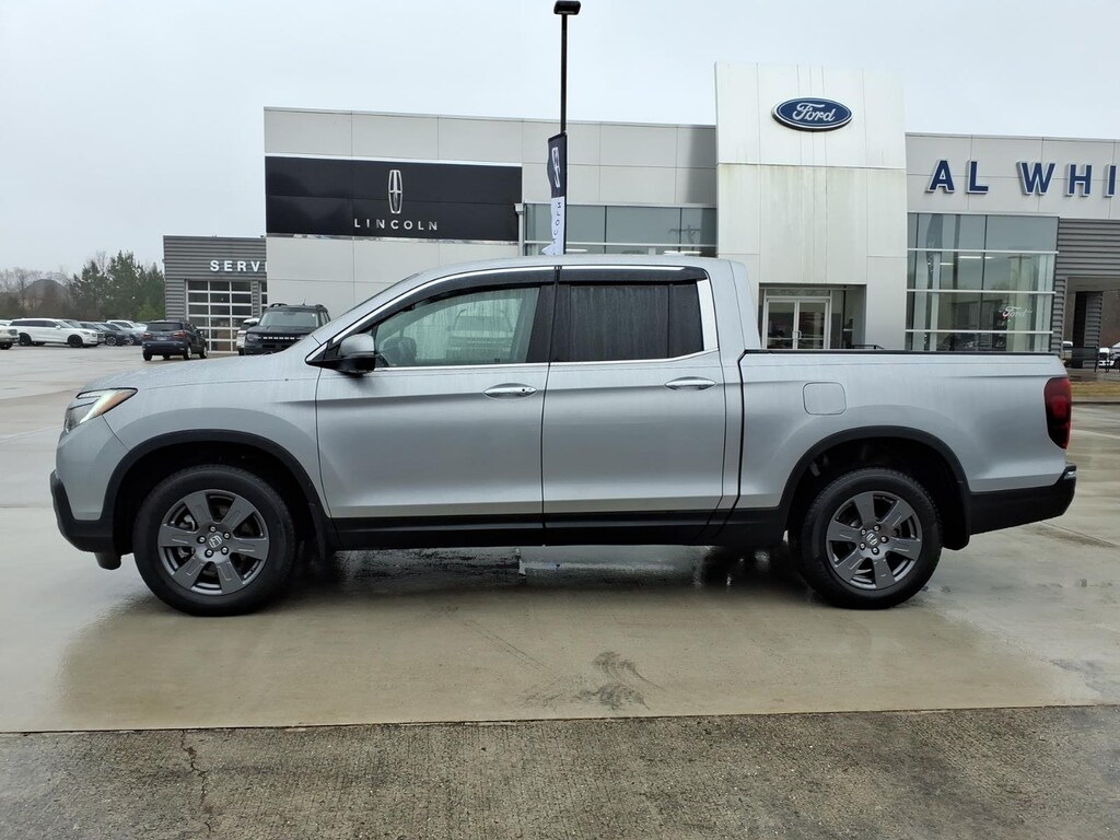 Used 2020 Honda Ridgeline RTL-E Crew Cab Short Bed Truck