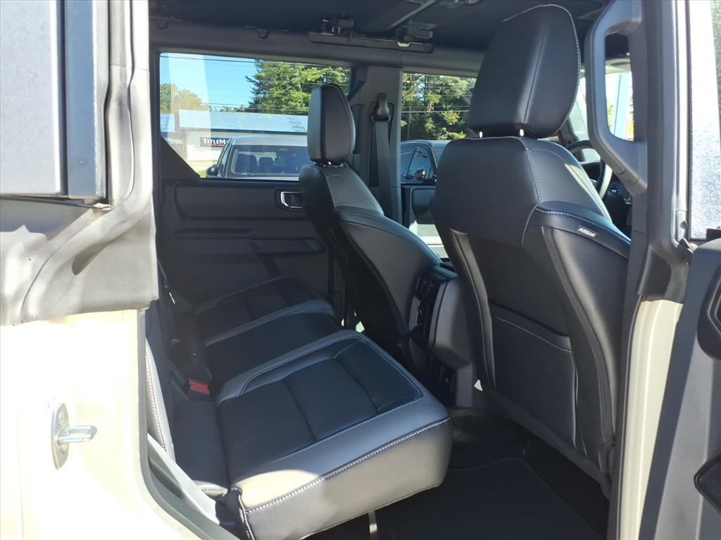 2025 Ford Bronco 4-Door Outer Banks - Photo 9