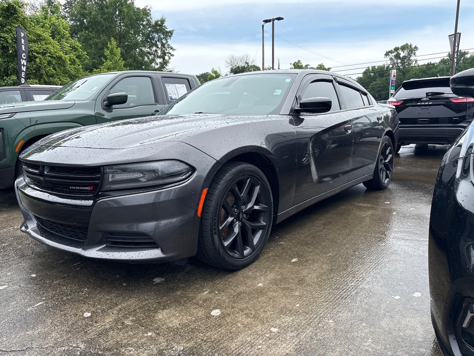 2019 Dodge Charger SXT's photo