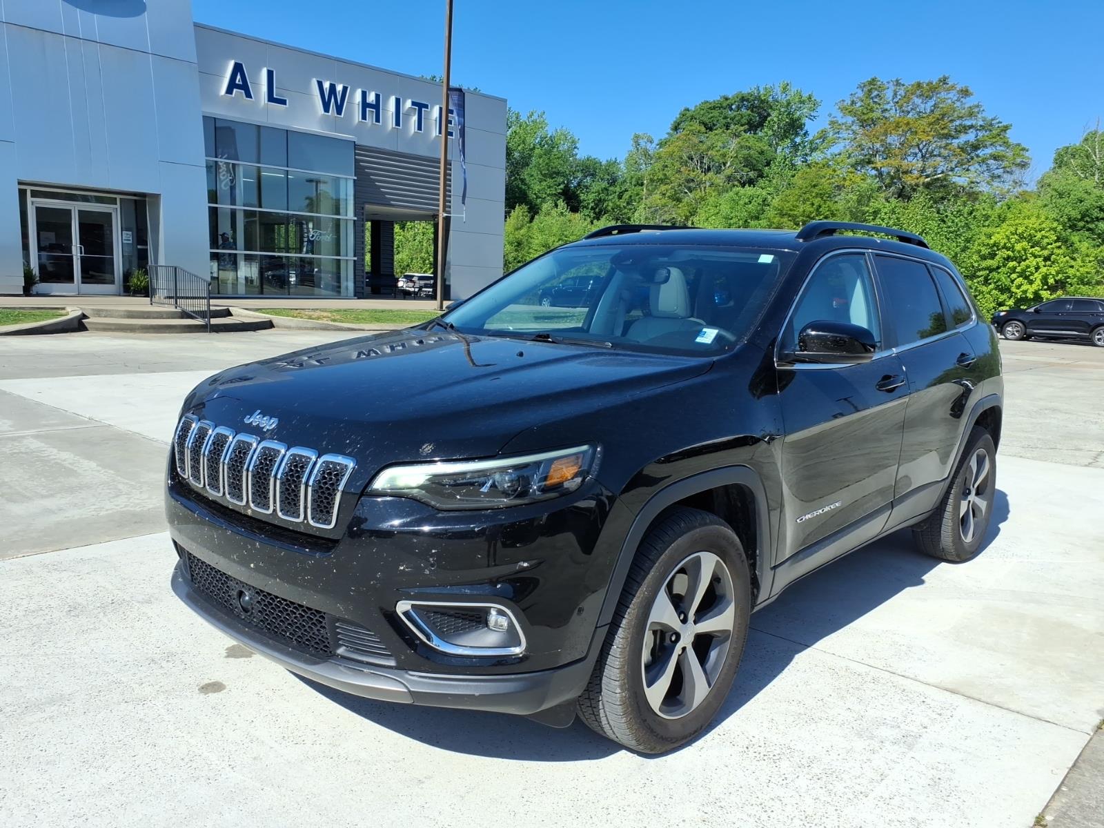 2022 Jeep Cherokee Limited 4X4's photo