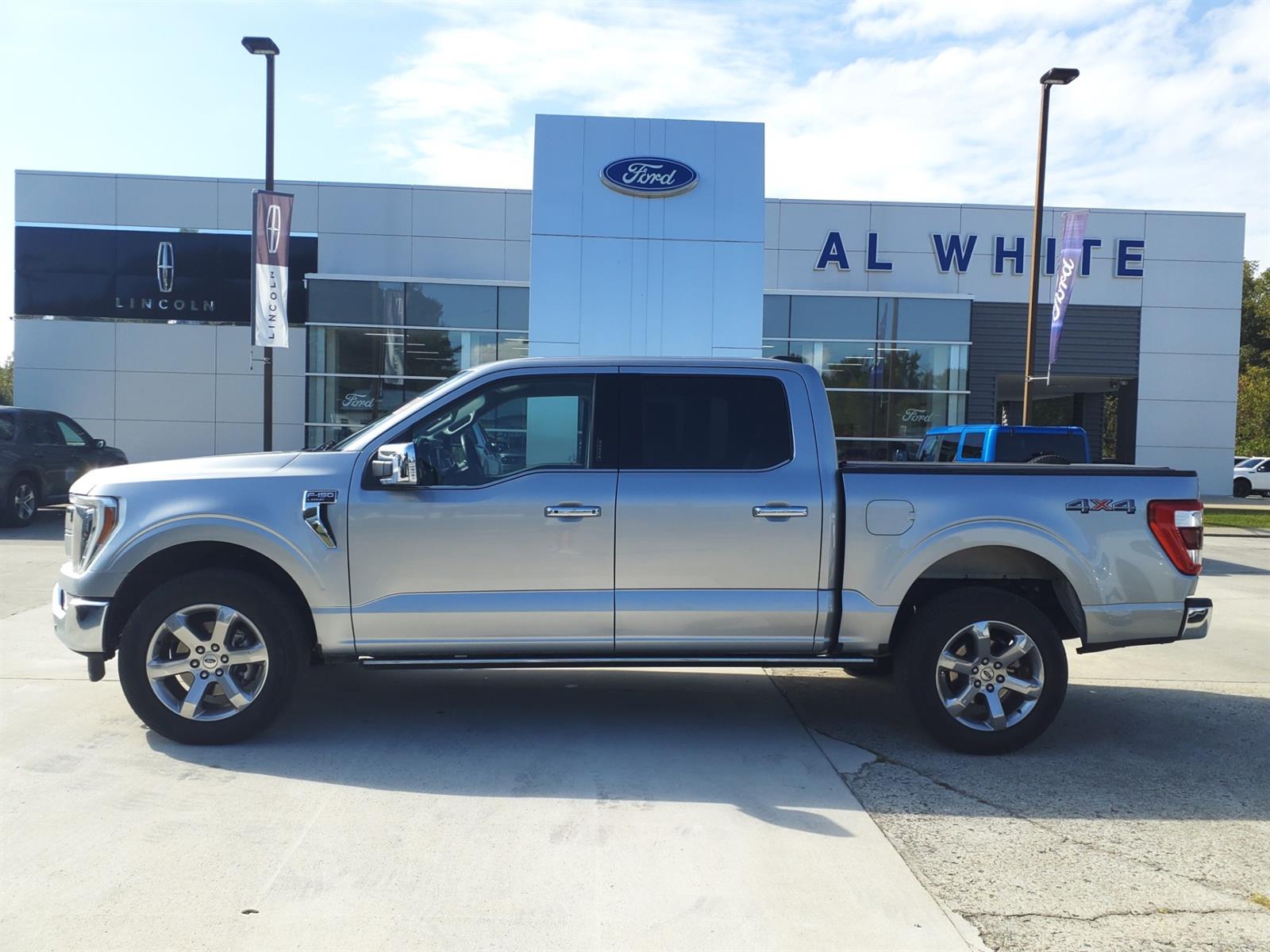Used 2023 Ford F-150 Lariat Short Bed Crew Cab Truck