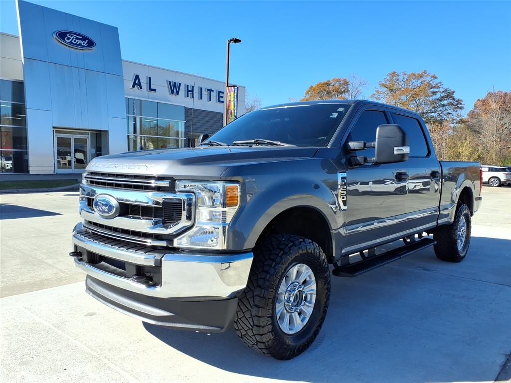 Used 2022 Ford F-250 XLT Crew Cab Short Bed Truck