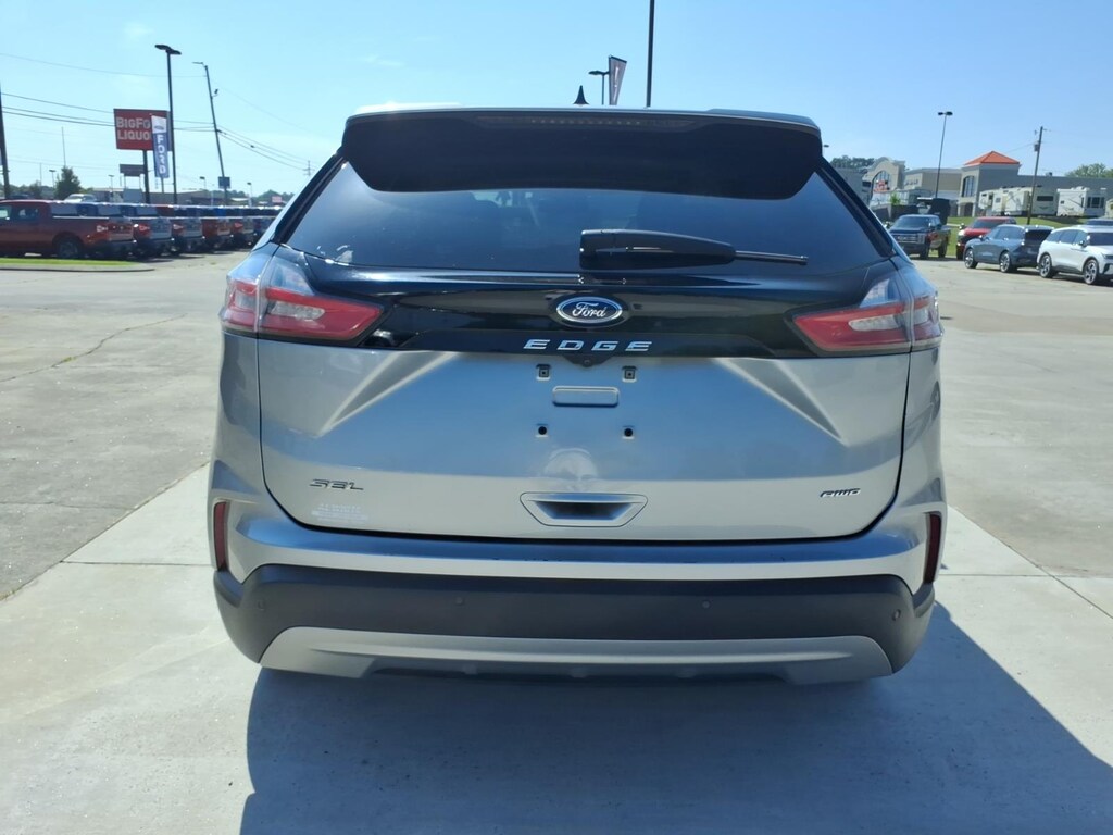 Used 2024 Ford Edge SEL SUV