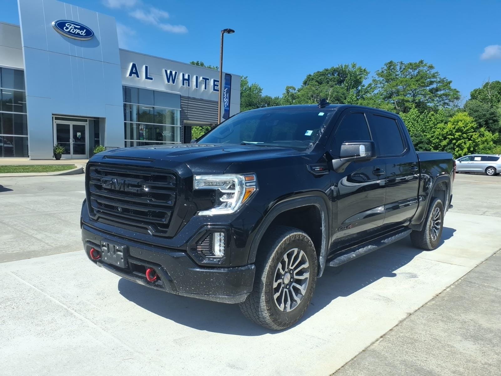2021 GMC Sierra 4WD Crew Cab Short Box AT4's photo