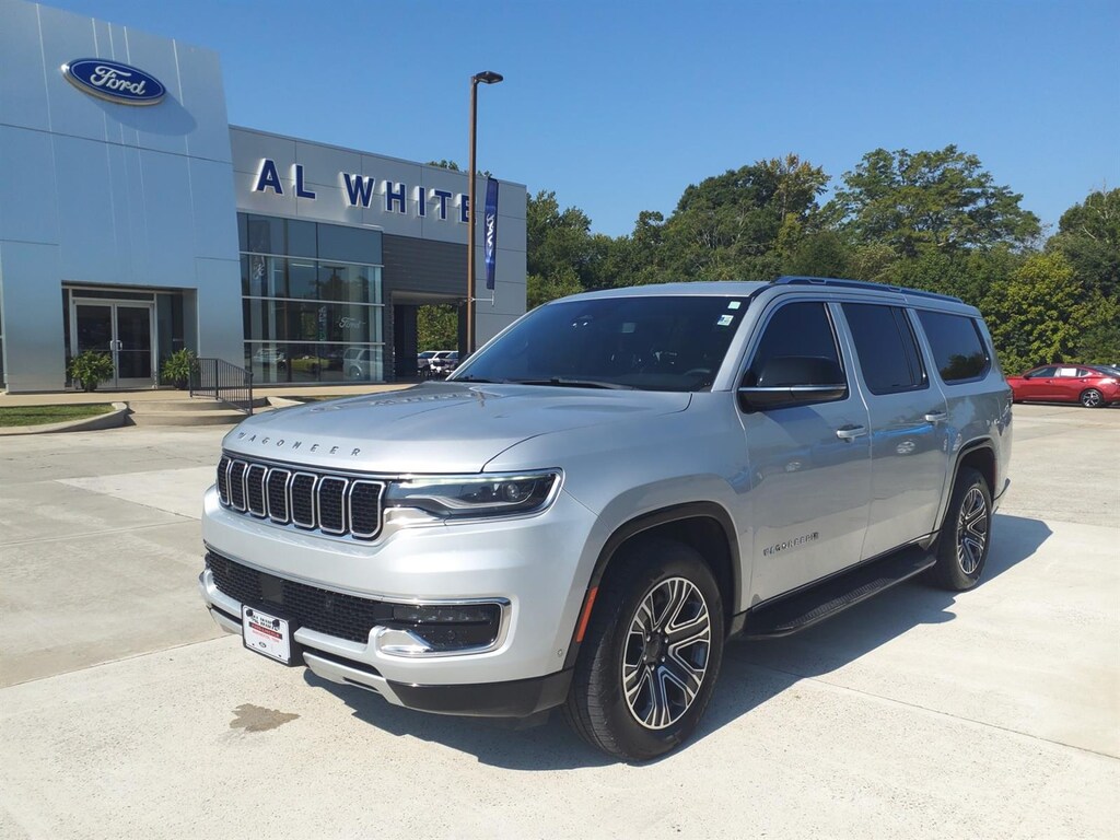 Used 2024 Jeep Wagoneer L Series II SUV