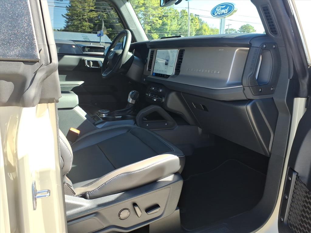 2025 Ford Bronco 4-Door Outer Banks - Photo 7