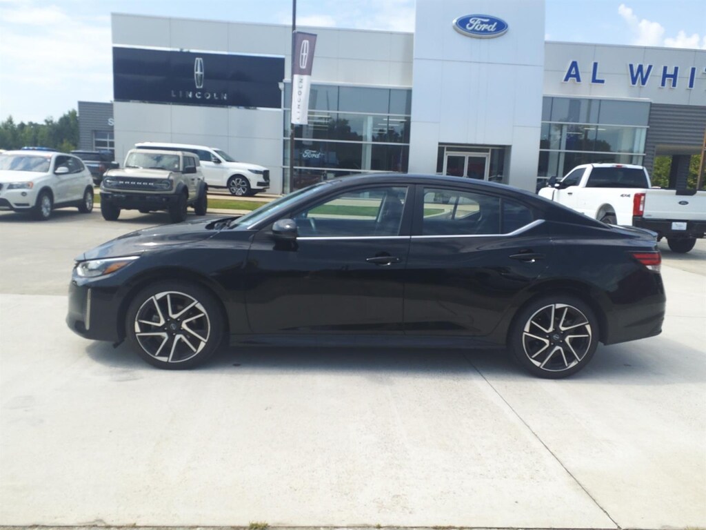 Used 2025 Nissan Sentra SR Sedan