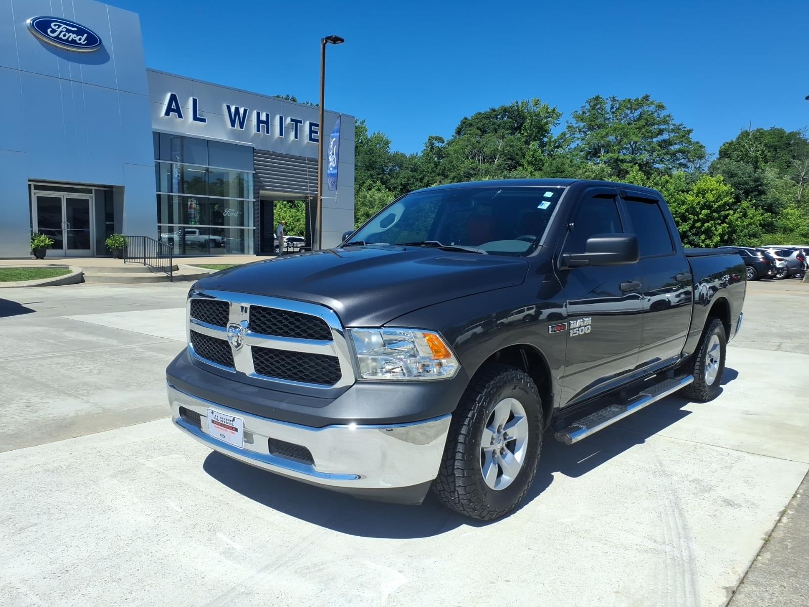2017 RAM 1500 Tradesman Crew Cab 5'7's photo