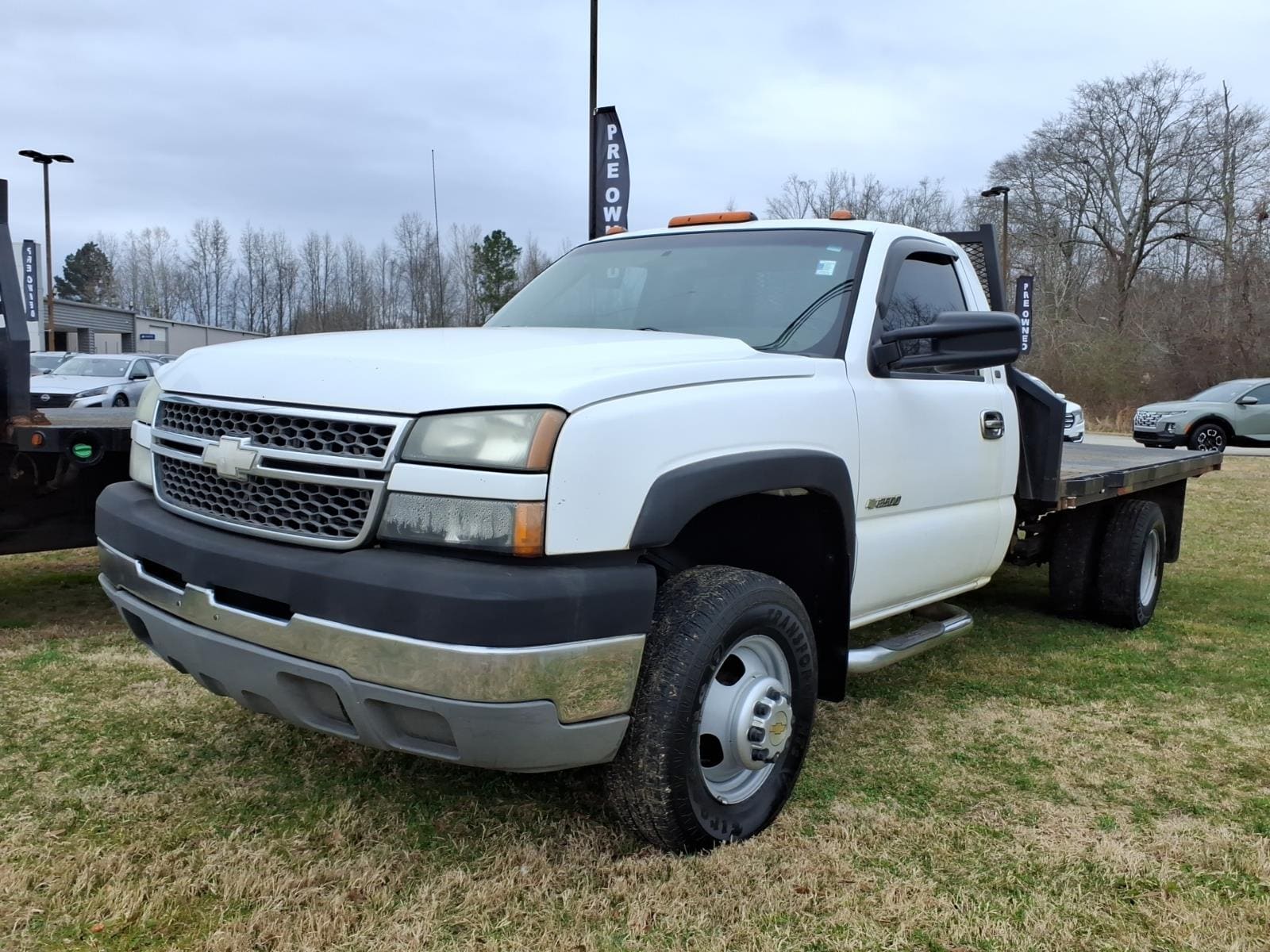 2005 Chevrolet Silverado 3500 Chassis Cab Base