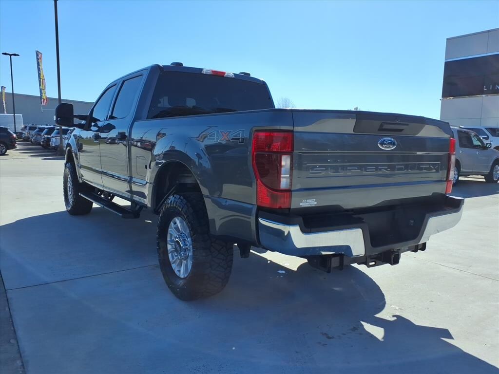 Used 2022 Ford F-250 XLT Crew Cab Short Bed Truck