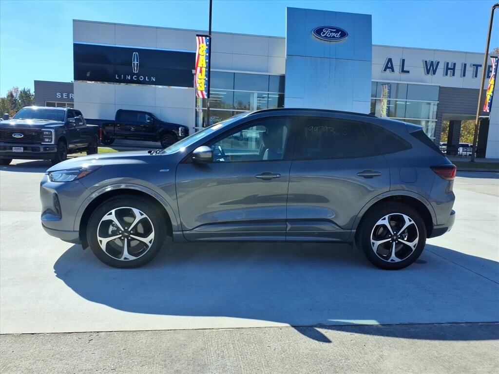 Used 2023 Ford Escape ST-Line Select SUV