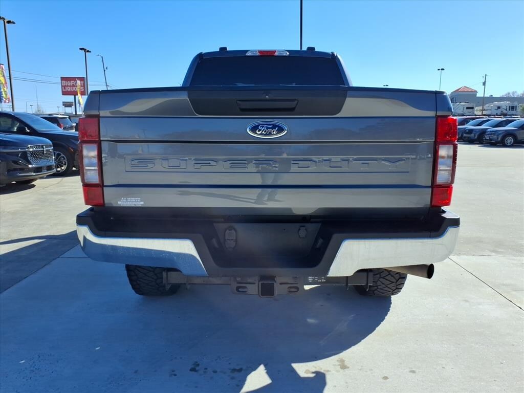 Used 2022 Ford F-250 XLT Crew Cab Short Bed Truck