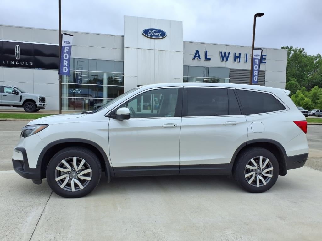 Used 2020 Honda Pilot EX-L with VIN 5FNYF6H5XLB012988 for sale in Manchester, TN