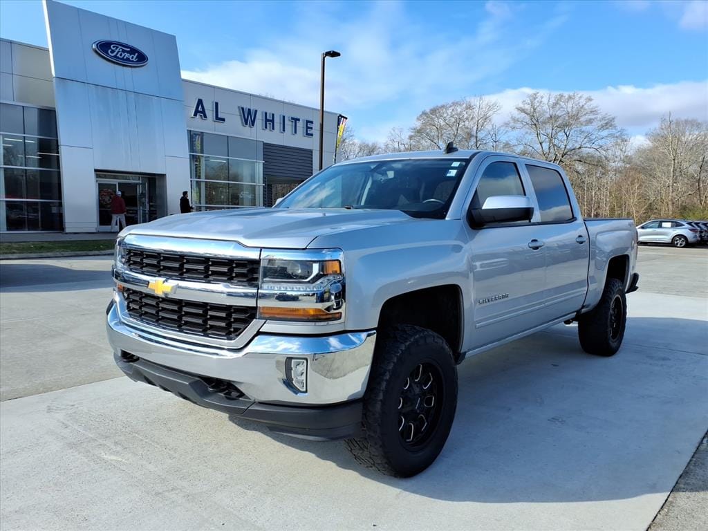 2018 Chevrolet Silverado 1500 LT's photo