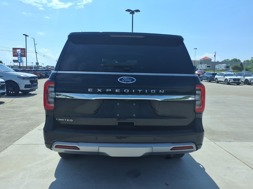 Used 2024 Ford Expedition Limited SUV