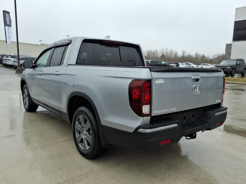 Used 2020 Honda Ridgeline RTL-E Crew Cab Short Bed Truck