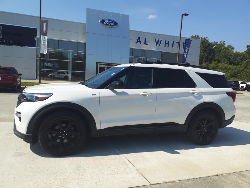 Used 2024 Ford Explorer ST-Line SUV
