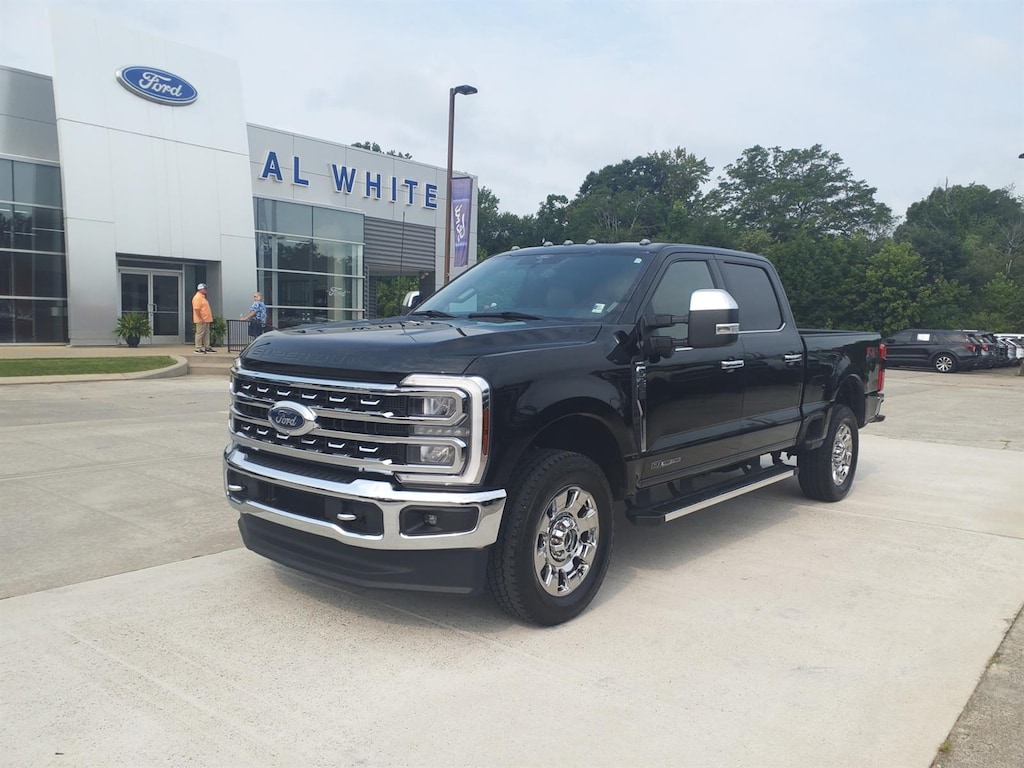 Used 2024 Ford F-250 Lariat Crew Cab Short Bed Truck